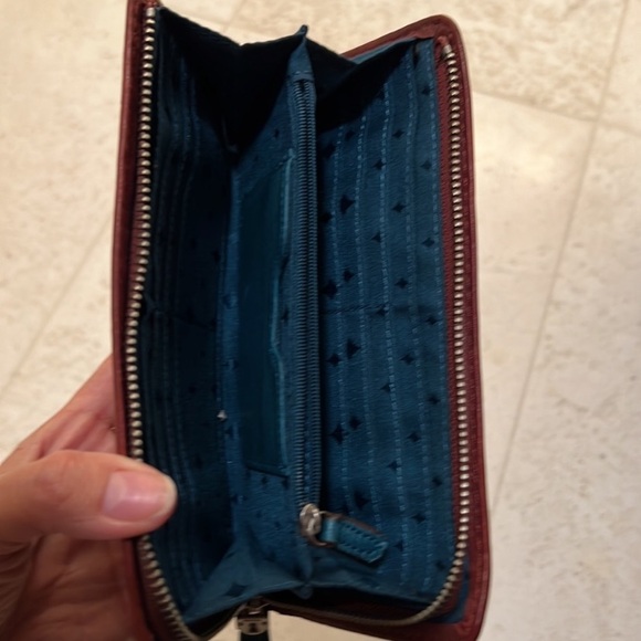 Fossil Brown Leather Wallet Teal Giraffe Detail Bohemian w Fossil Dust Bag - Picture 3 of 15